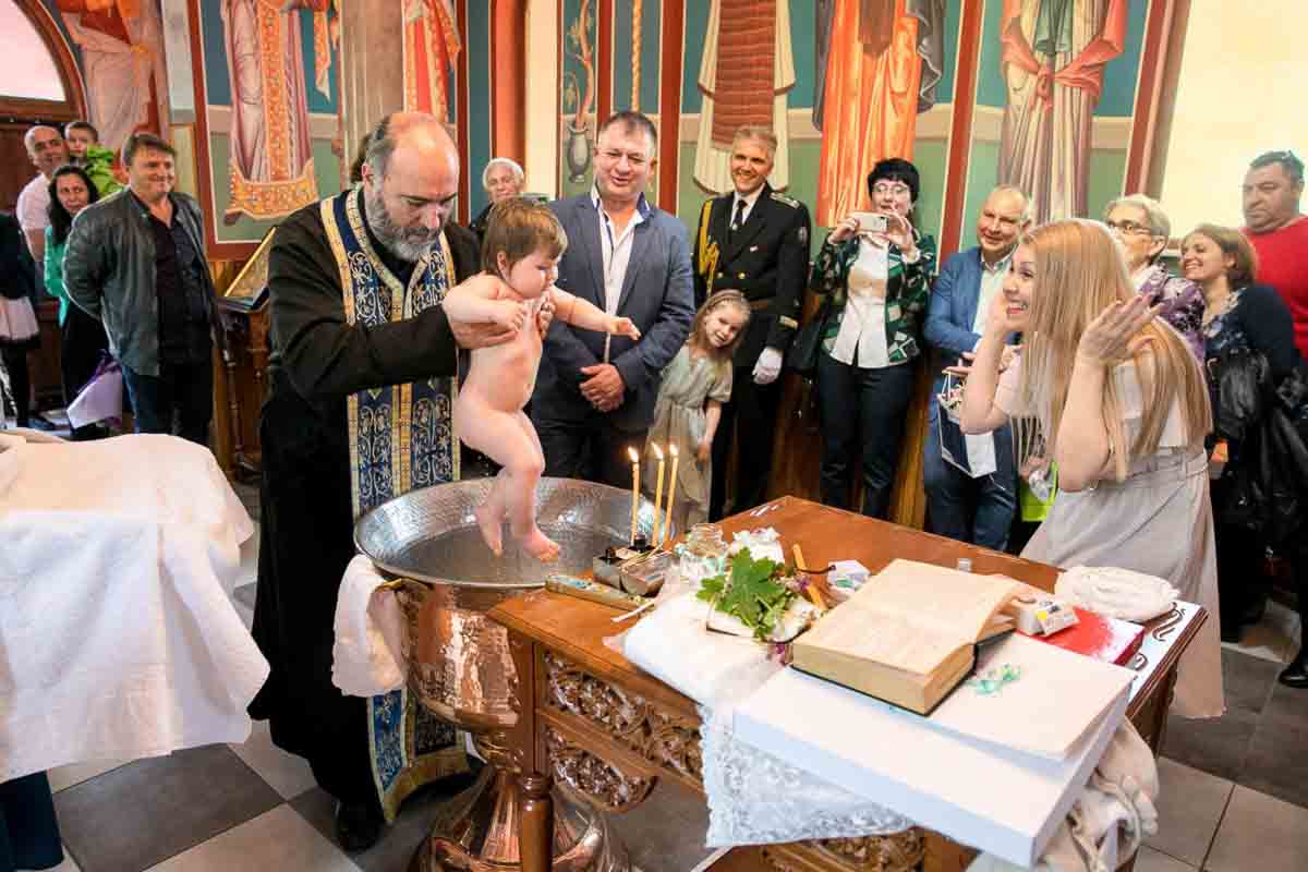 Фотозаснемане на кръщение