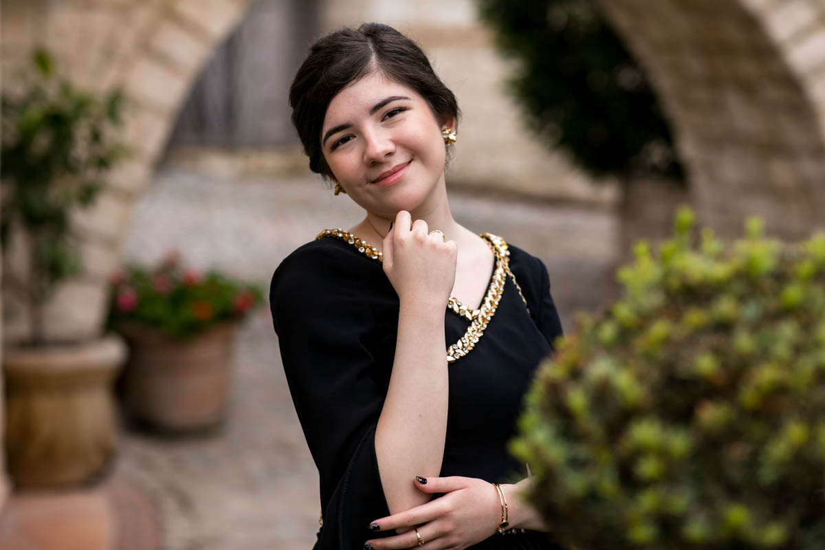 Индивидуално фотозаснемане за абитуриенти