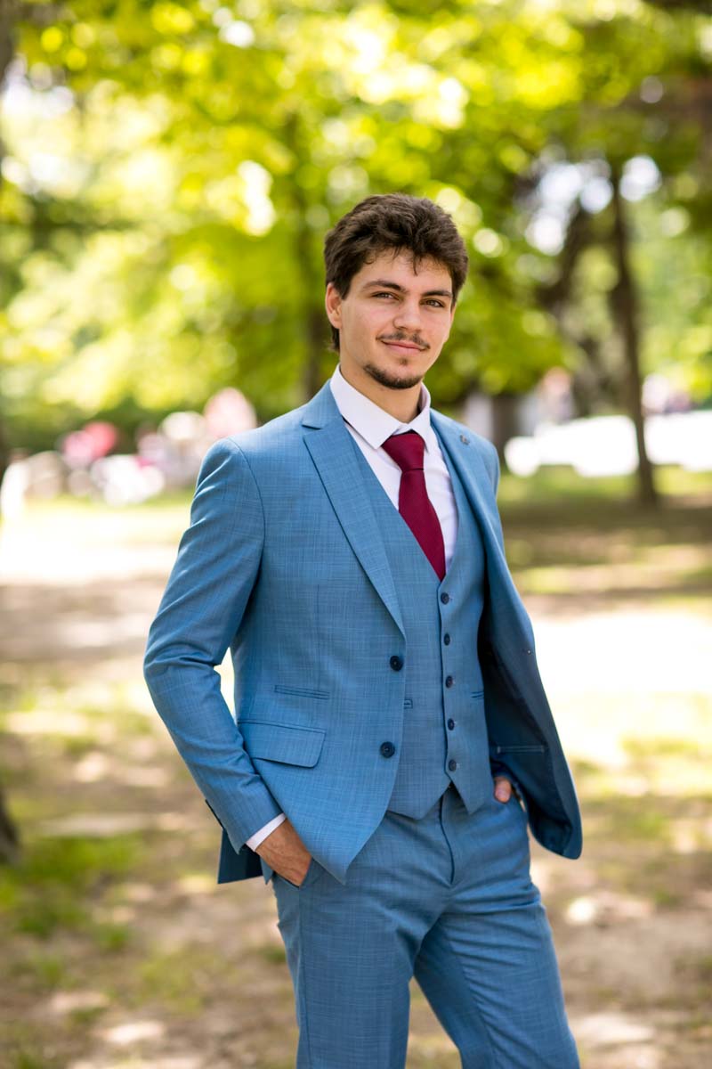 Индивидуално фотозаснемане за абитуриенти