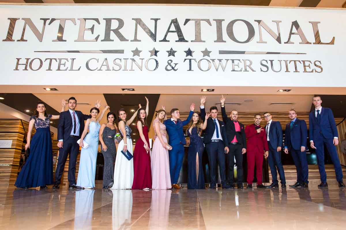 Заснемане на абитуриентски бал