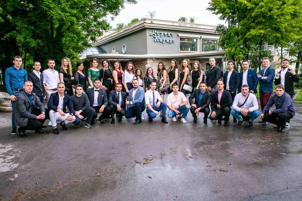 Заснемане на абсолвентски бал