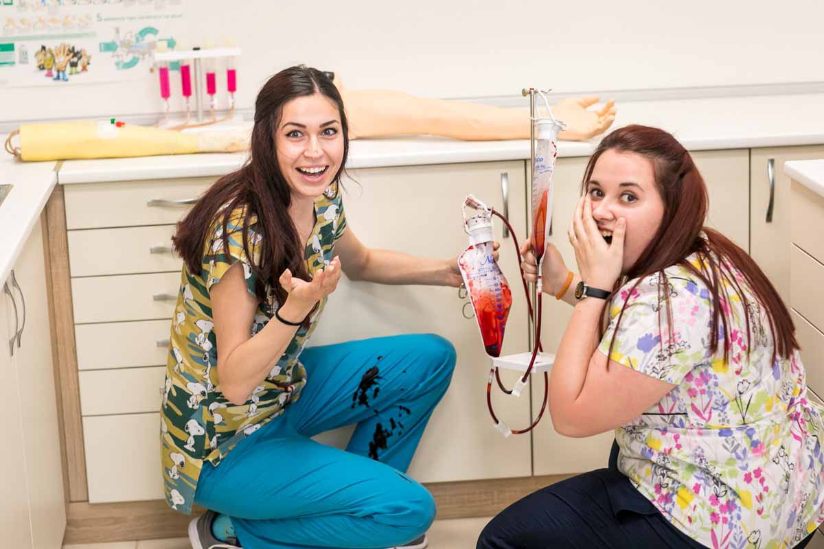 Заснемане на абсолвентски бал