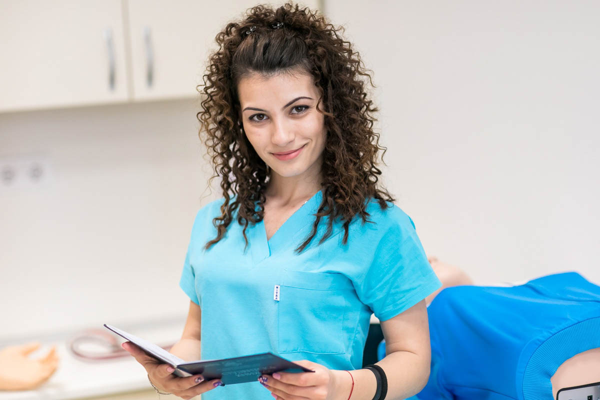 Заснемане на абсолвентски бал