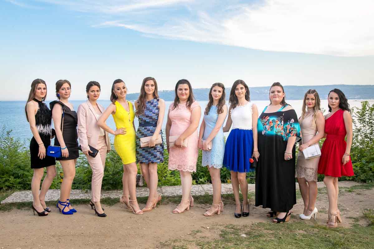 Заснемане на абсолвентски бал